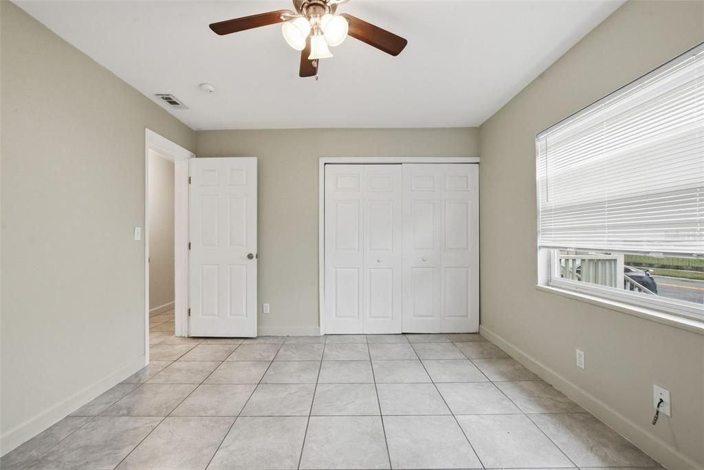 For Sale: $260,900 (3 beds, 2 baths, 1012 Square Feet)
