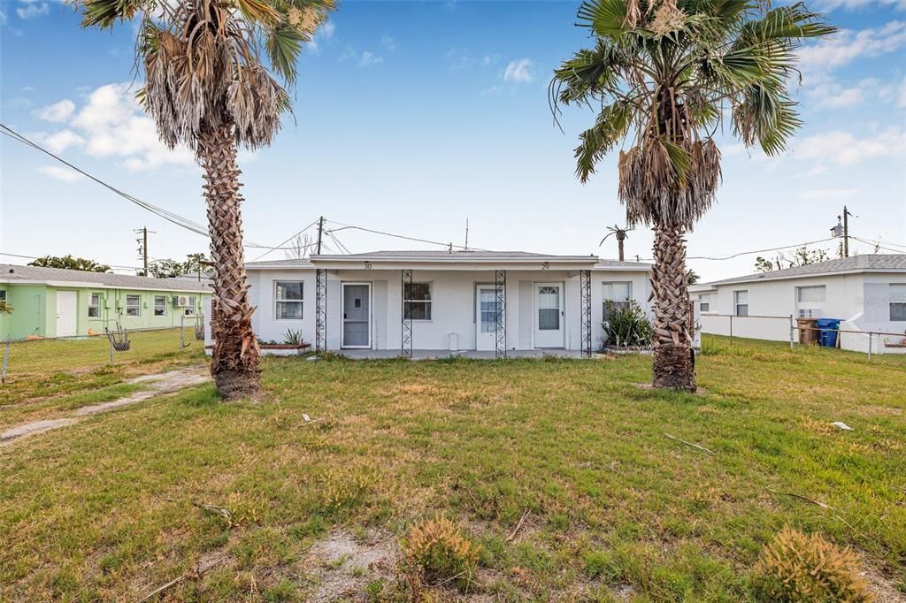 Active With Contract: $310,000 (0 beds, 0 baths, 1008 Square Feet)