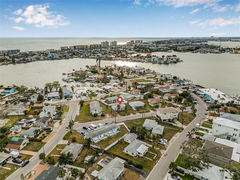 Active With Contract: $310,000 (0 beds, 0 baths, 1008 Square Feet)
