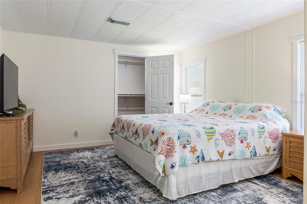 Activo con contrato: $178,000 (2 camas, 2 baños, 1012 Pies cuadrados)