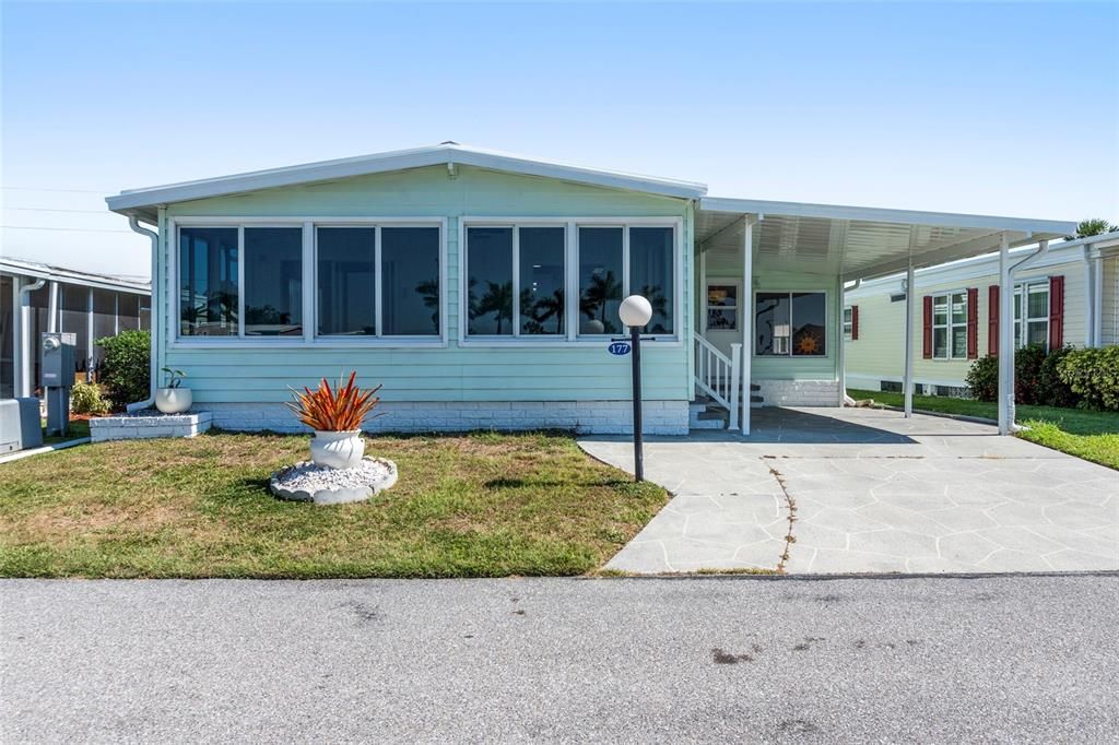 Activo con contrato: $178,000 (2 camas, 2 baños, 1012 Pies cuadrados)
