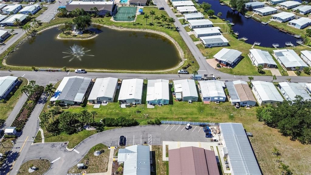 Activo con contrato: $178,000 (2 camas, 2 baños, 1012 Pies cuadrados)