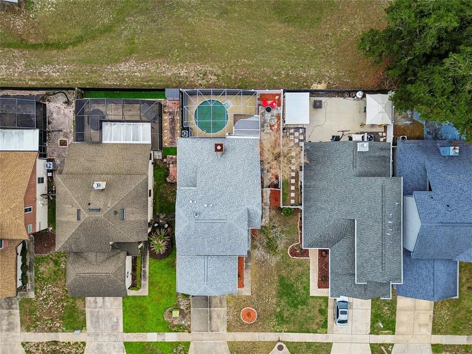 Activo con contrato: $335,000 (3 camas, 2 baños, 1687 Pies cuadrados)