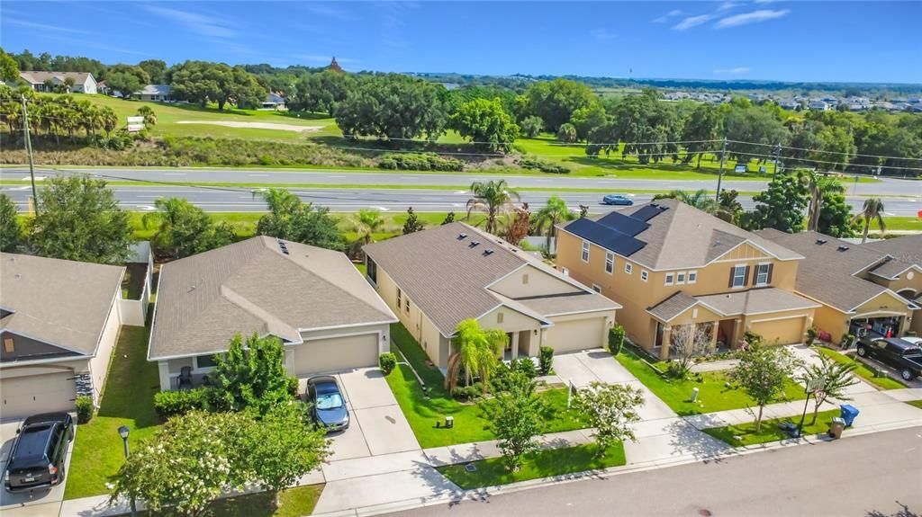 На продажу: $364,900 (4 спален, 2 ванн, 1990 Квадратных фут)