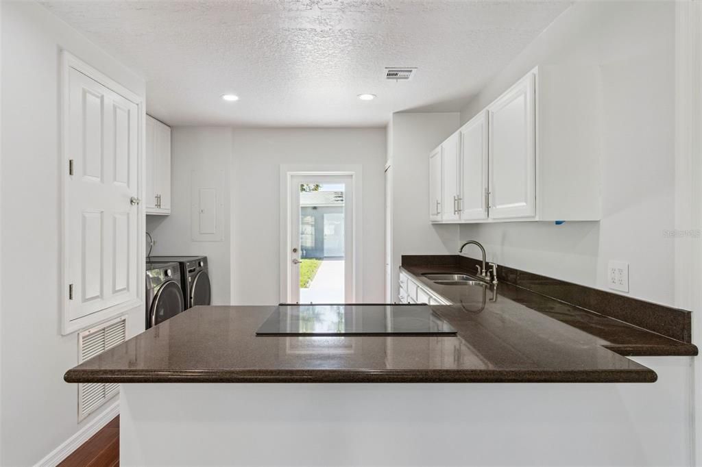 Active With Contract: $450,000 (3 beds, 3 baths, 2128 Square Feet)