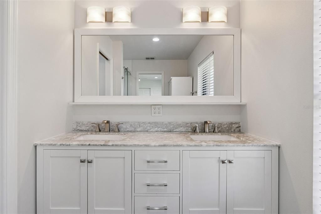 Active With Contract: $450,000 (3 beds, 3 baths, 2128 Square Feet)