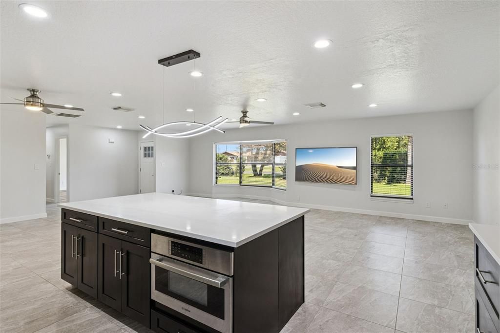 Active With Contract: $450,000 (3 beds, 3 baths, 2128 Square Feet)