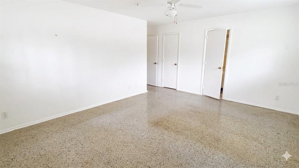 На продажу: $319,900 (3 спален, 2 ванн, 1626 Квадратных фут)