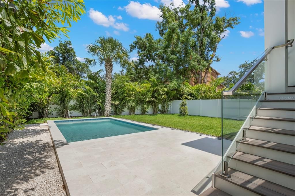 Activo con contrato: $1,300,000 (5 camas, 4 baños, 3436 Pies cuadrados)