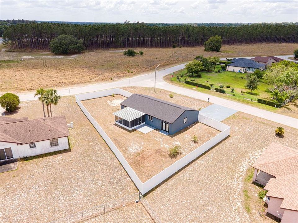 На продажу: $219,900 (3 спален, 2 ванн, 1163 Квадратных фут)