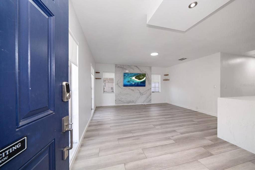 En Renta: $3,995 (3 camas, 2 baños, 1282 Pies cuadrados)