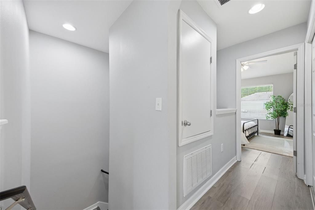 For Sale: $395,000 (3 beds, 2 baths, 1596 Square Feet)