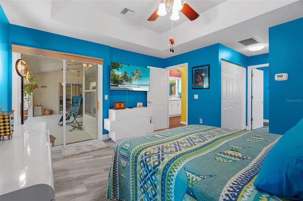 En Venta: $524,999 (3 camas, 2 baños, 2009 Pies cuadrados)