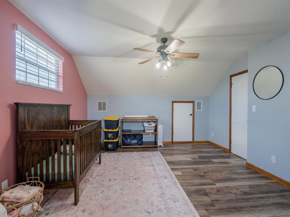 For Sale: $520,000 (3 beds, 3 baths, 1980 Square Feet)