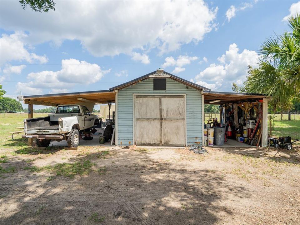 For Sale: $520,000 (3 beds, 3 baths, 1980 Square Feet)