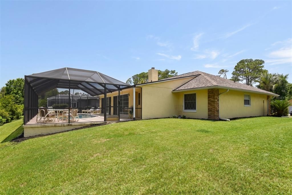 Activo con contrato: $399,000 (3 camas, 3 baños, 2217 Pies cuadrados)