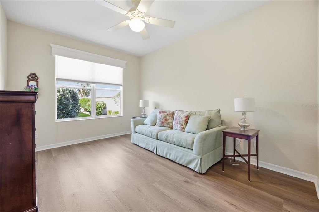 For Sale: $409,999 (3 beds, 2 baths, 2413 Square Feet)