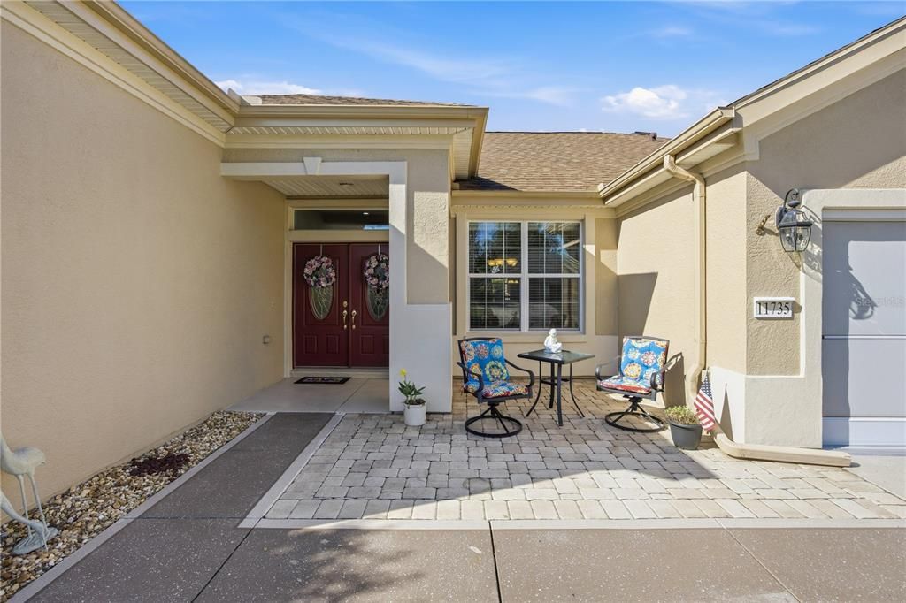 For Sale: $409,999 (3 beds, 2 baths, 2413 Square Feet)