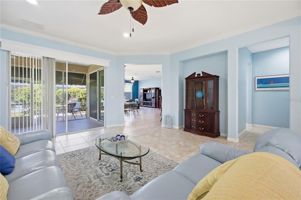 For Sale: $409,999 (3 beds, 2 baths, 2413 Square Feet)