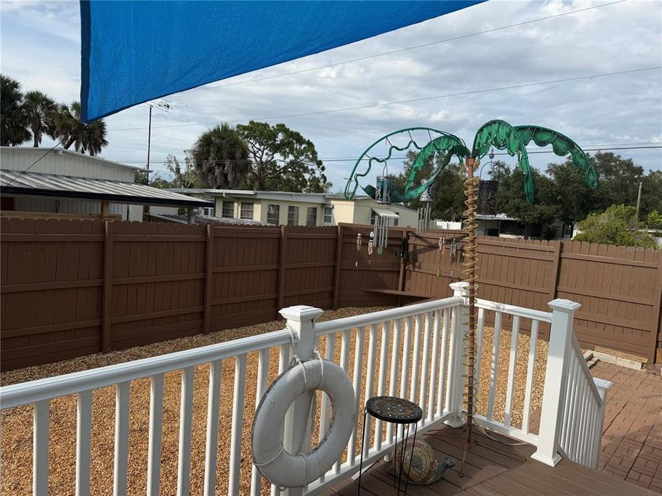 For Sale: $275,000 (3 beds, 3 baths, 2324 Square Feet)
