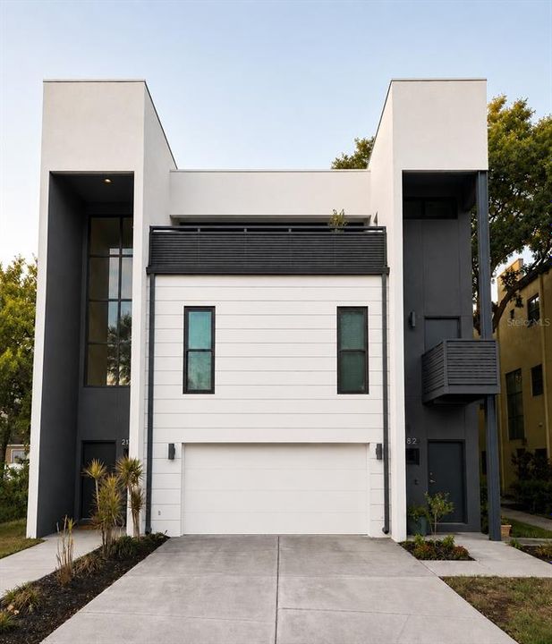 For Sale: $779,000 (3 beds, 2 baths, 2541 Square Feet)