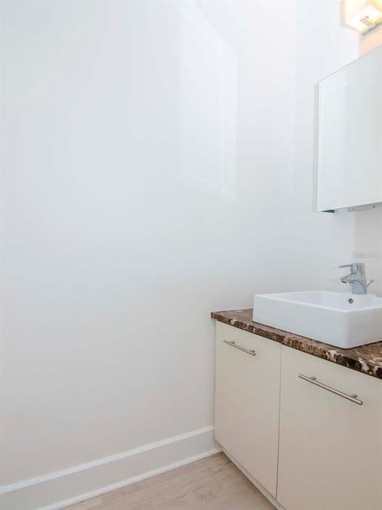 For Sale: $779,000 (3 beds, 2 baths, 2541 Square Feet)