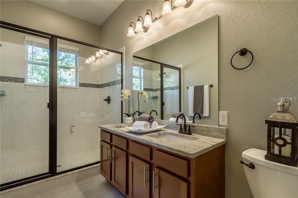 В аренду: $2,950 (3 спален, 2 ванн, 1605 Квадратных фут)