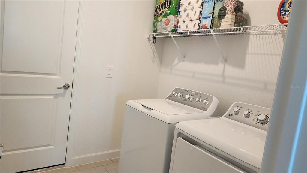 En Renta: $2,400 (3 camas, 2 baños, 1635 Pies cuadrados)