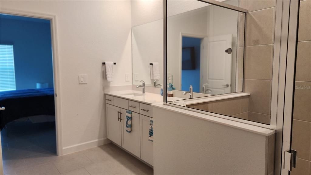 En Renta: $2,400 (3 camas, 2 baños, 1635 Pies cuadrados)
