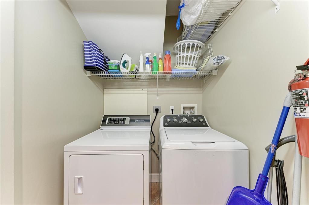 For Rent: $6,000 (1 beds, 1 baths, 800 Square Feet)