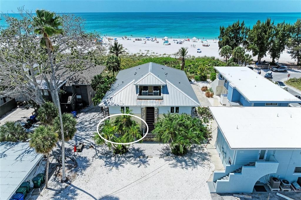 For Rent: $6,000 (1 beds, 1 baths, 800 Square Feet)