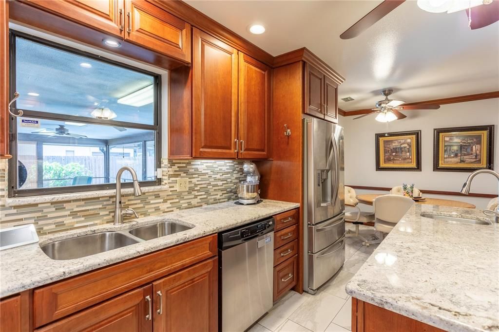 Active With Contract: $545,000 (3 beds, 2 baths, 2315 Square Feet)