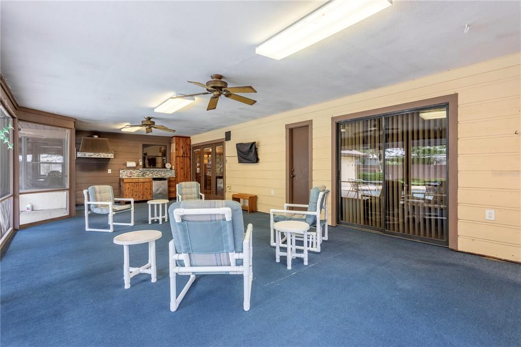 Active With Contract: $545,000 (3 beds, 2 baths, 2315 Square Feet)