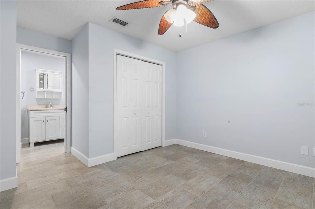 For Sale: $539,990 (2 beds, 2 baths, 1412 Square Feet)