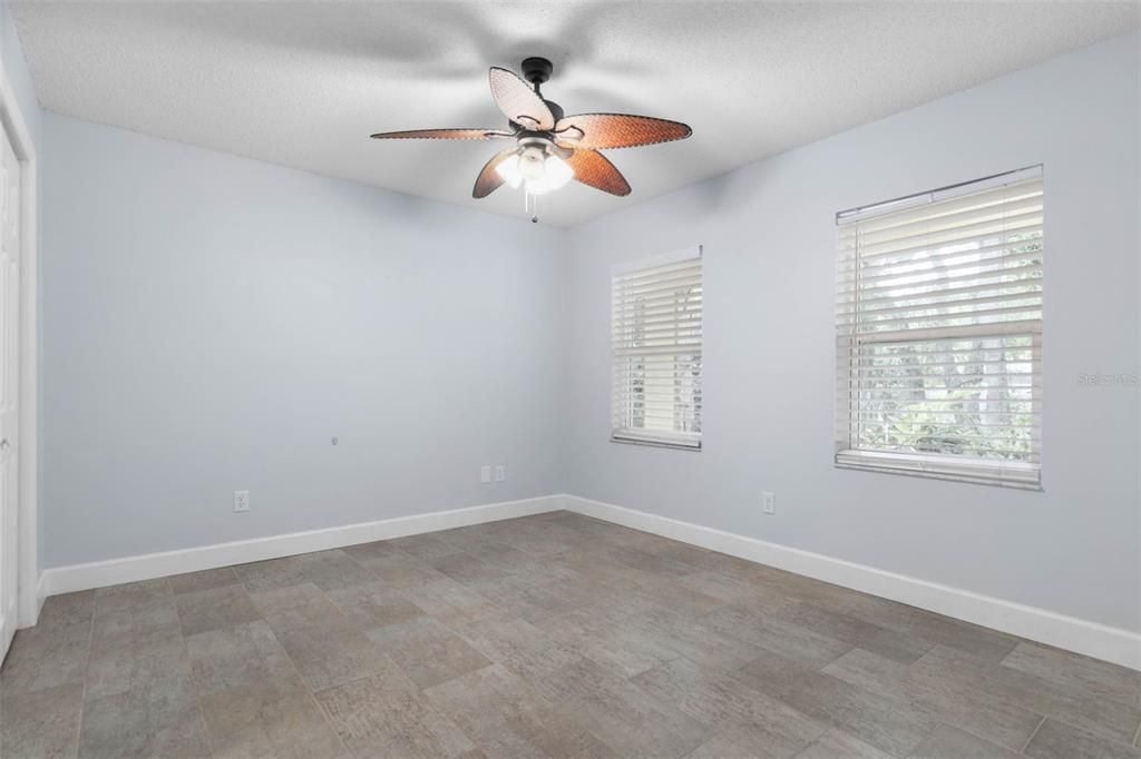 For Sale: $539,990 (2 beds, 2 baths, 1412 Square Feet)