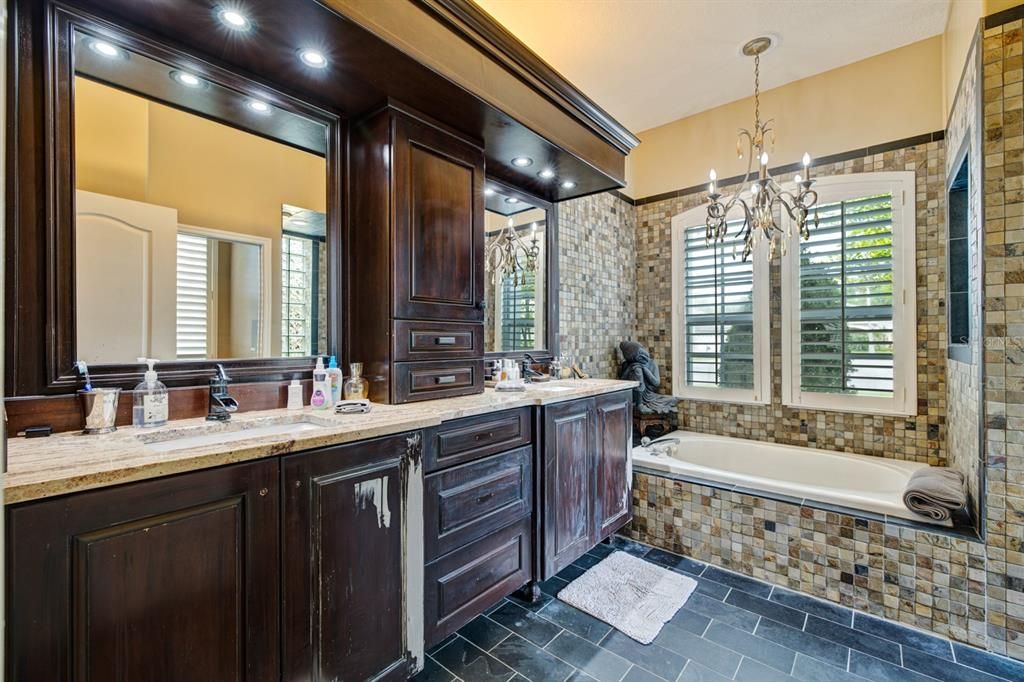 For Rent: $10,000 (4 beds, 3 baths, 3408 Square Feet)