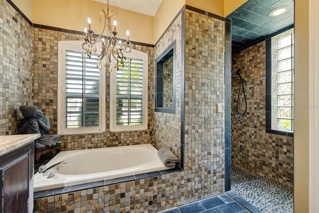 For Rent: $10,000 (4 beds, 3 baths, 3408 Square Feet)