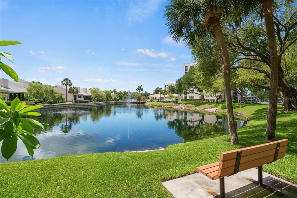 For Sale: $399,900 (2 beds, 2 baths, 1170 Square Feet)