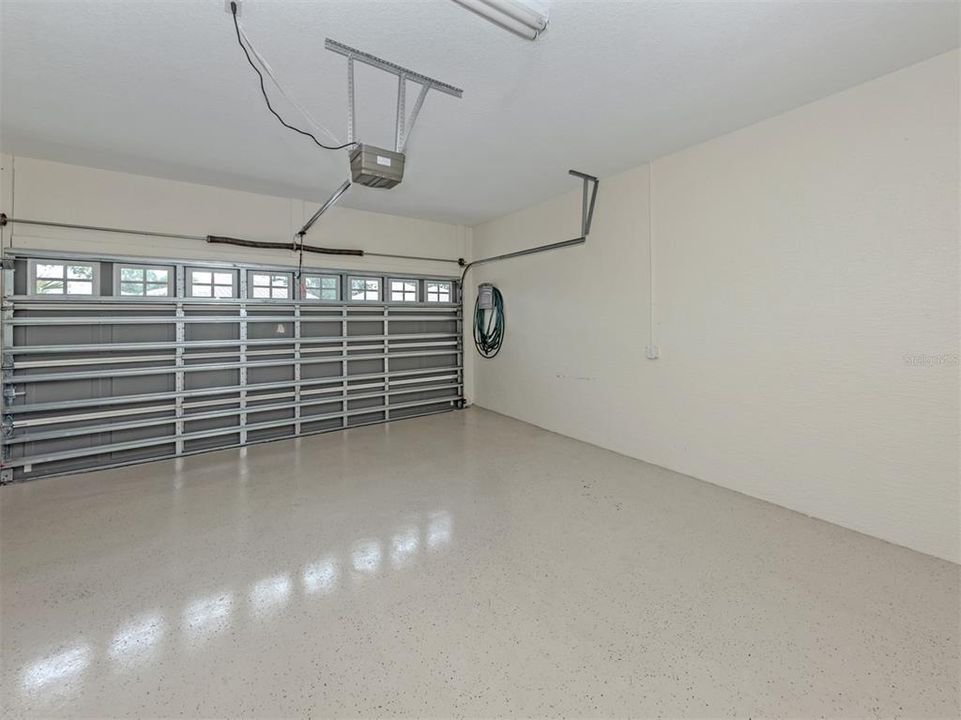 En Venta: $294,000 (3 camas, 2 baños, 1521 Pies cuadrados)