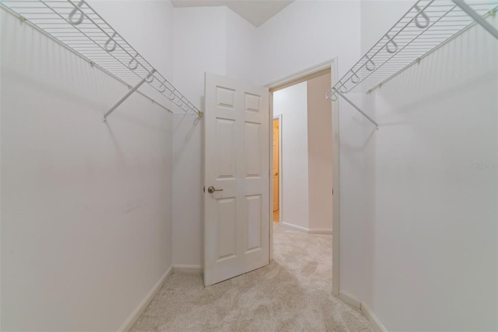 В аренду: $3,200 (4 спален, 3 ванн, 2083 Квадратных фут)