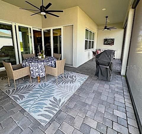 Active With Contract: $3,200 (3 beds, 3 baths, 2854 Square Feet)