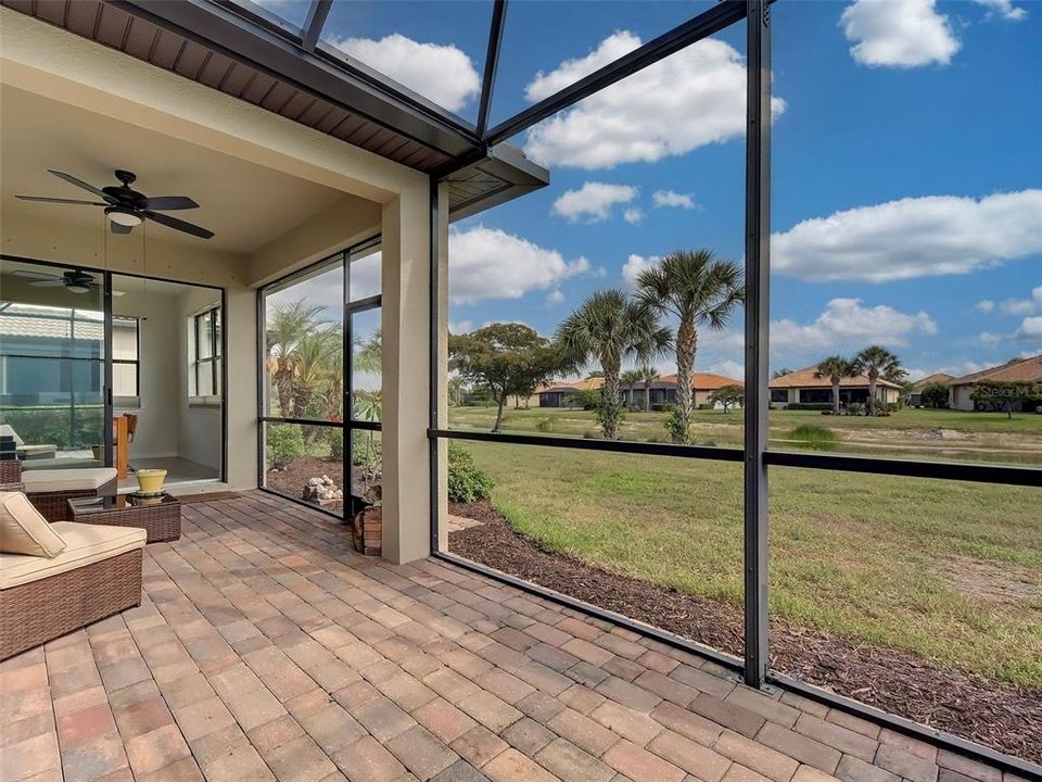 Activo con contrato: $525,000 (2 camas, 2 baños, 1774 Pies cuadrados)