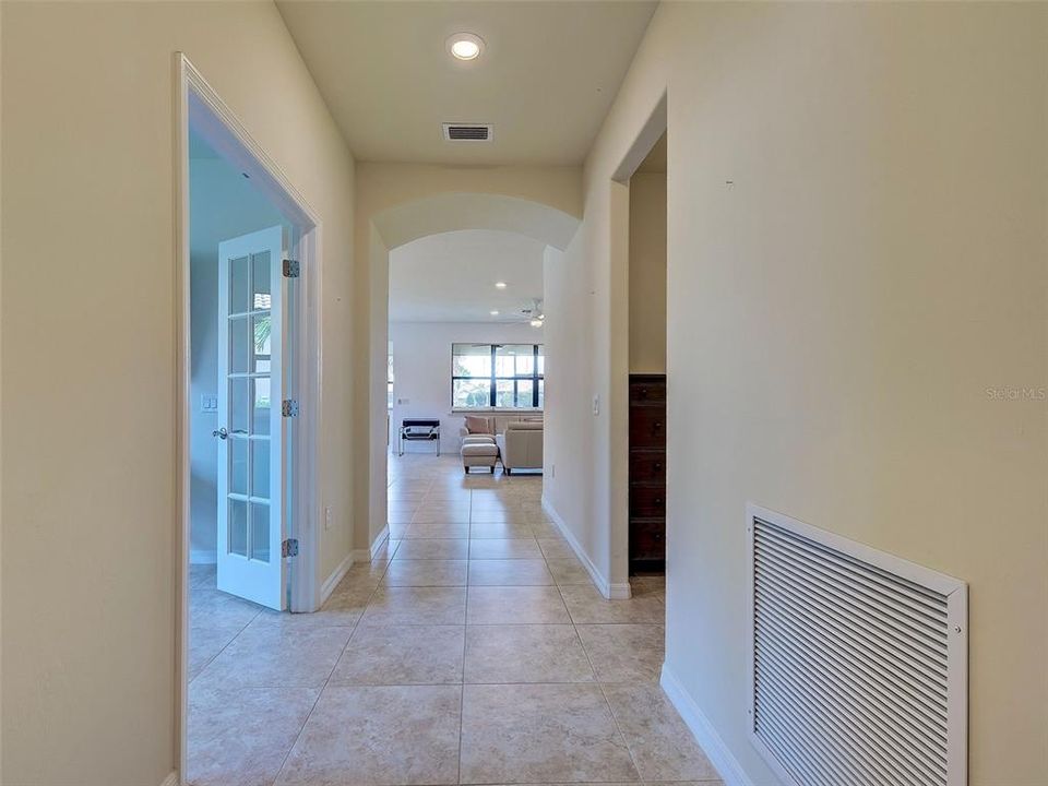 Activo con contrato: $525,000 (2 camas, 2 baños, 1774 Pies cuadrados)