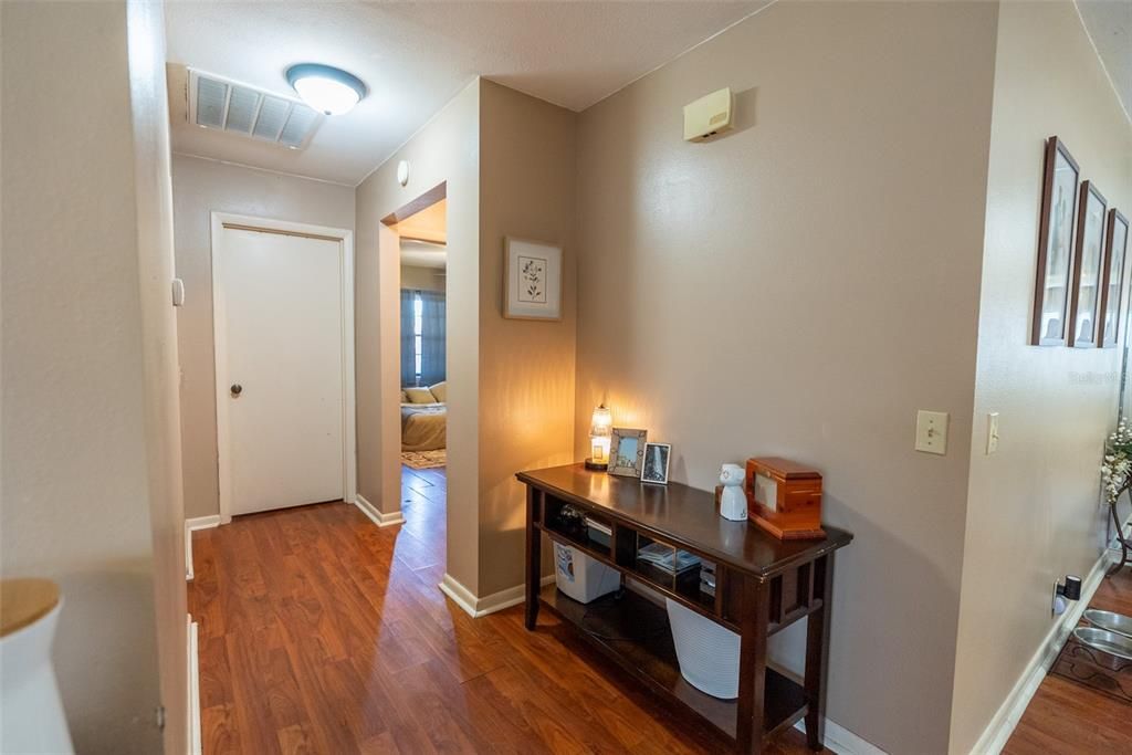 En Venta: $165,000 (2 camas, 2 baños, 1278 Pies cuadrados)