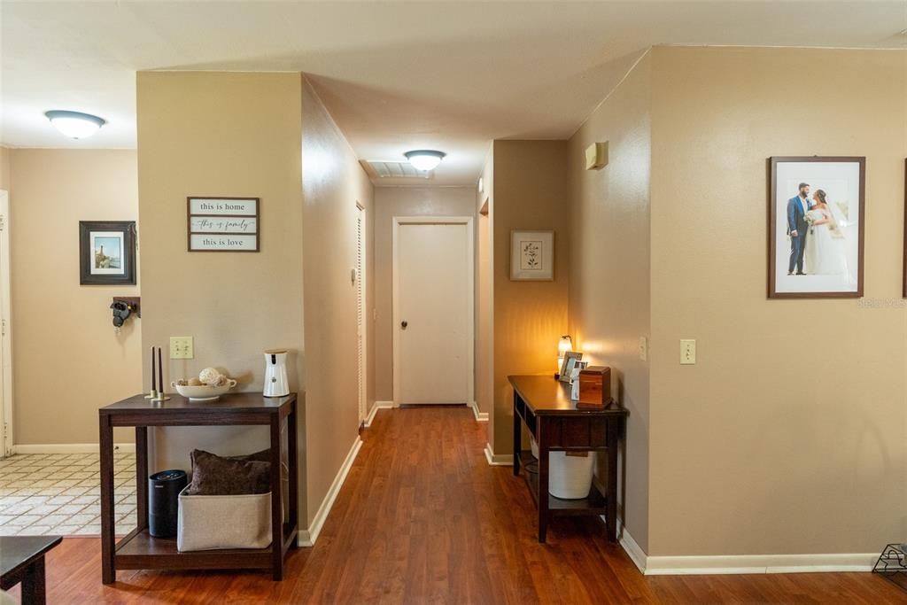 En Venta: $165,000 (2 camas, 2 baños, 1278 Pies cuadrados)