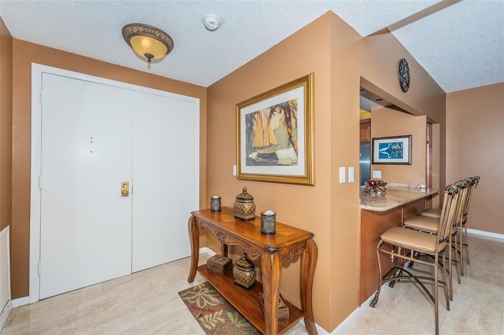 В аренду: $3,500 (2 спален, 2 ванн, 1403 Квадратных фут)