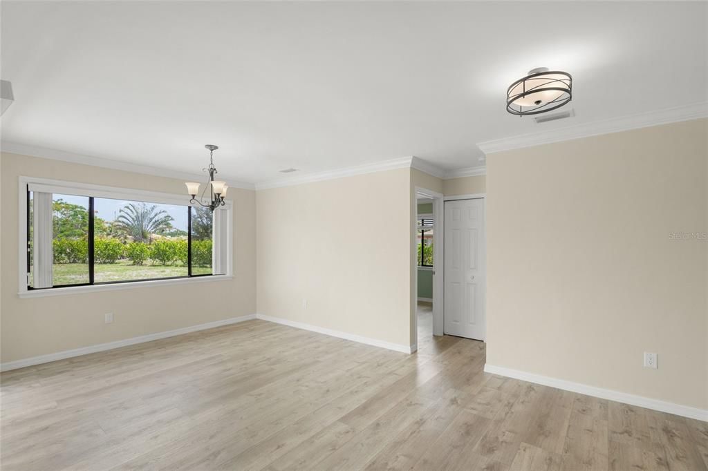 En Venta: $349,900 (3 camas, 2 baños, 1520 Pies cuadrados)