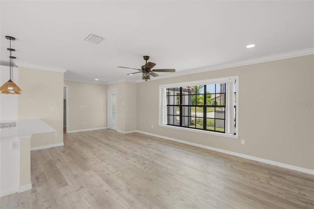 En Venta: $349,900 (3 camas, 2 baños, 1520 Pies cuadrados)