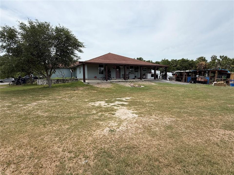 For Sale: $635,000 (6 beds, 4 baths, 2502 Square Feet)