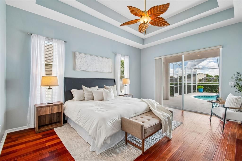 Под контрактом: $589,900 (4 спален, 3 ванн, 2590 Квадратных фут)